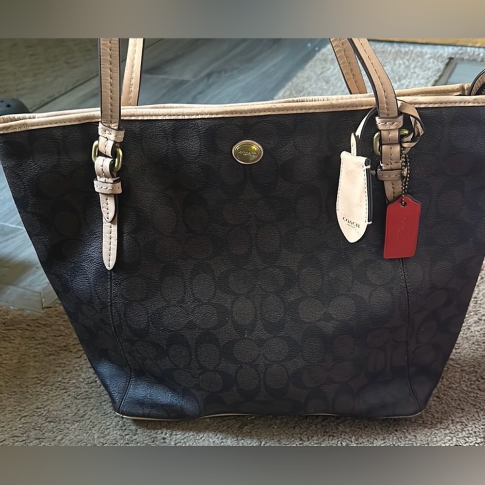 COACH TOTE